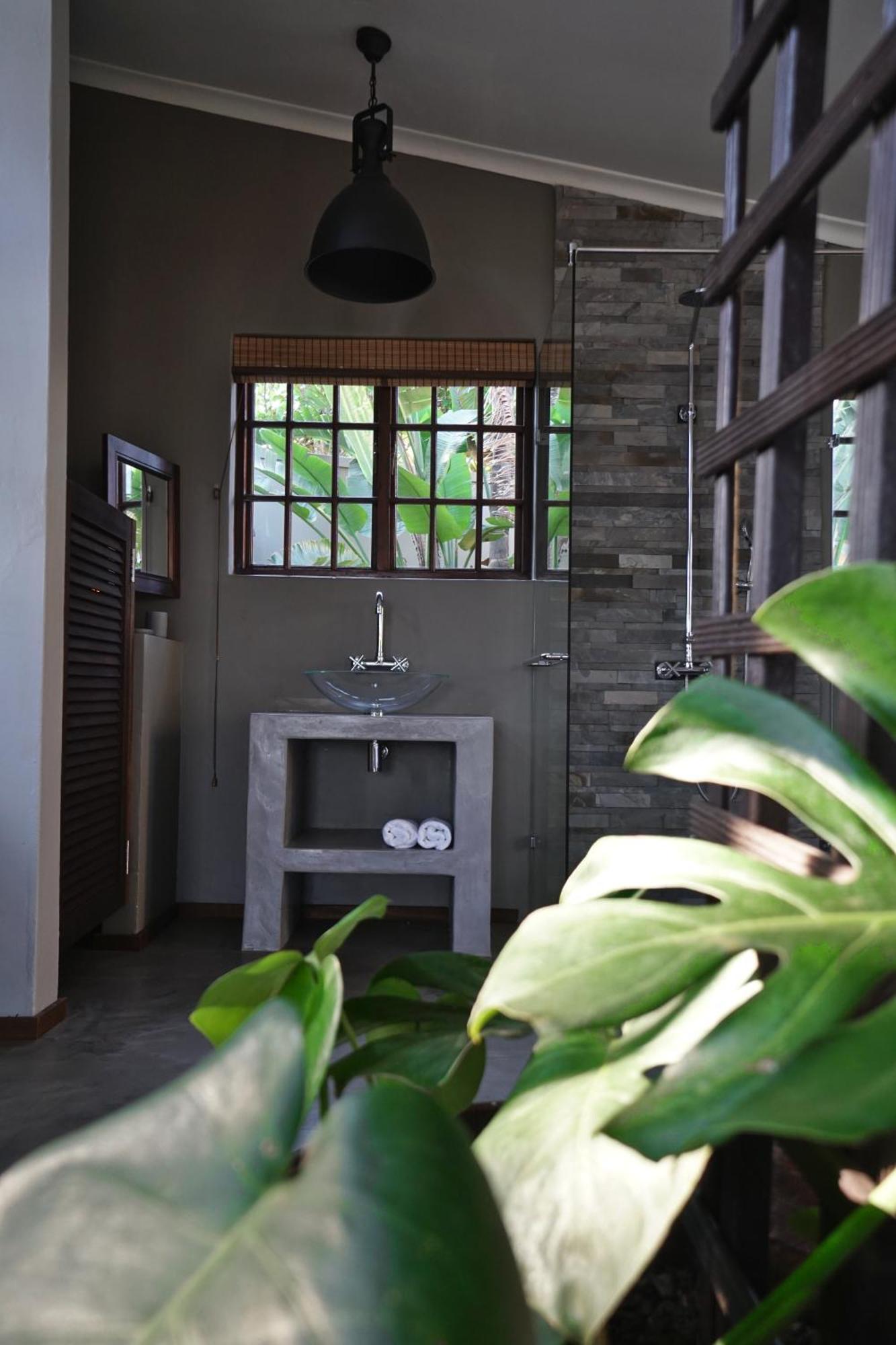 Villa La Mercy Chalet No Load Shedding Or Water Outages Extérieur photo
